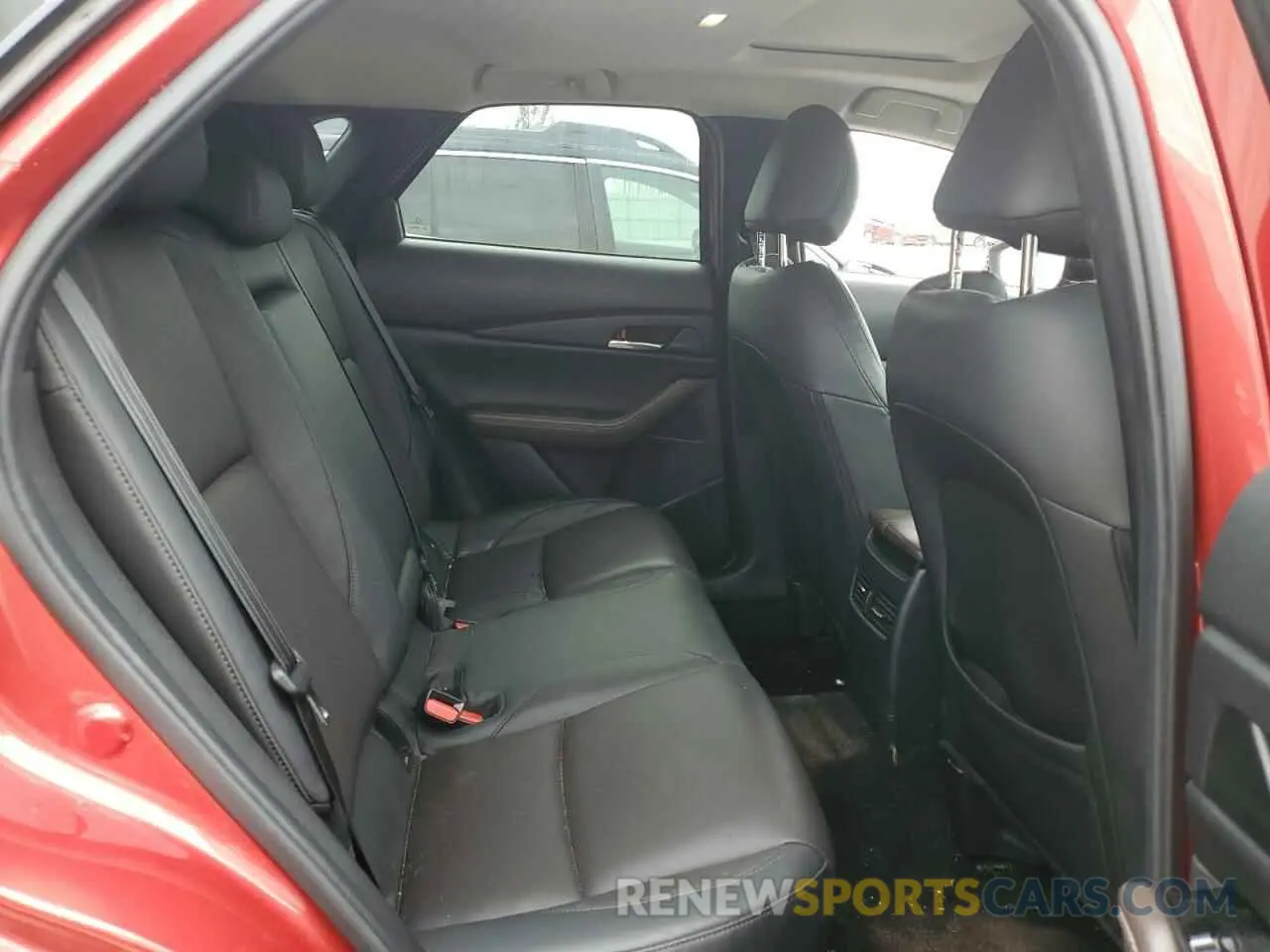 10 fotografías del automóvil dañado 3MVDMBDY8MM307404 MAZDA CX30 2021