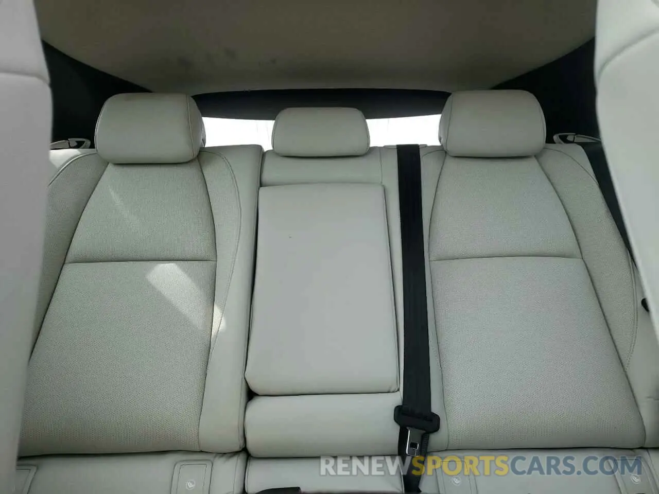 10 fotografías del automóvil dañado 3MVDMBEY0MM249142 MAZDA CX30 2021