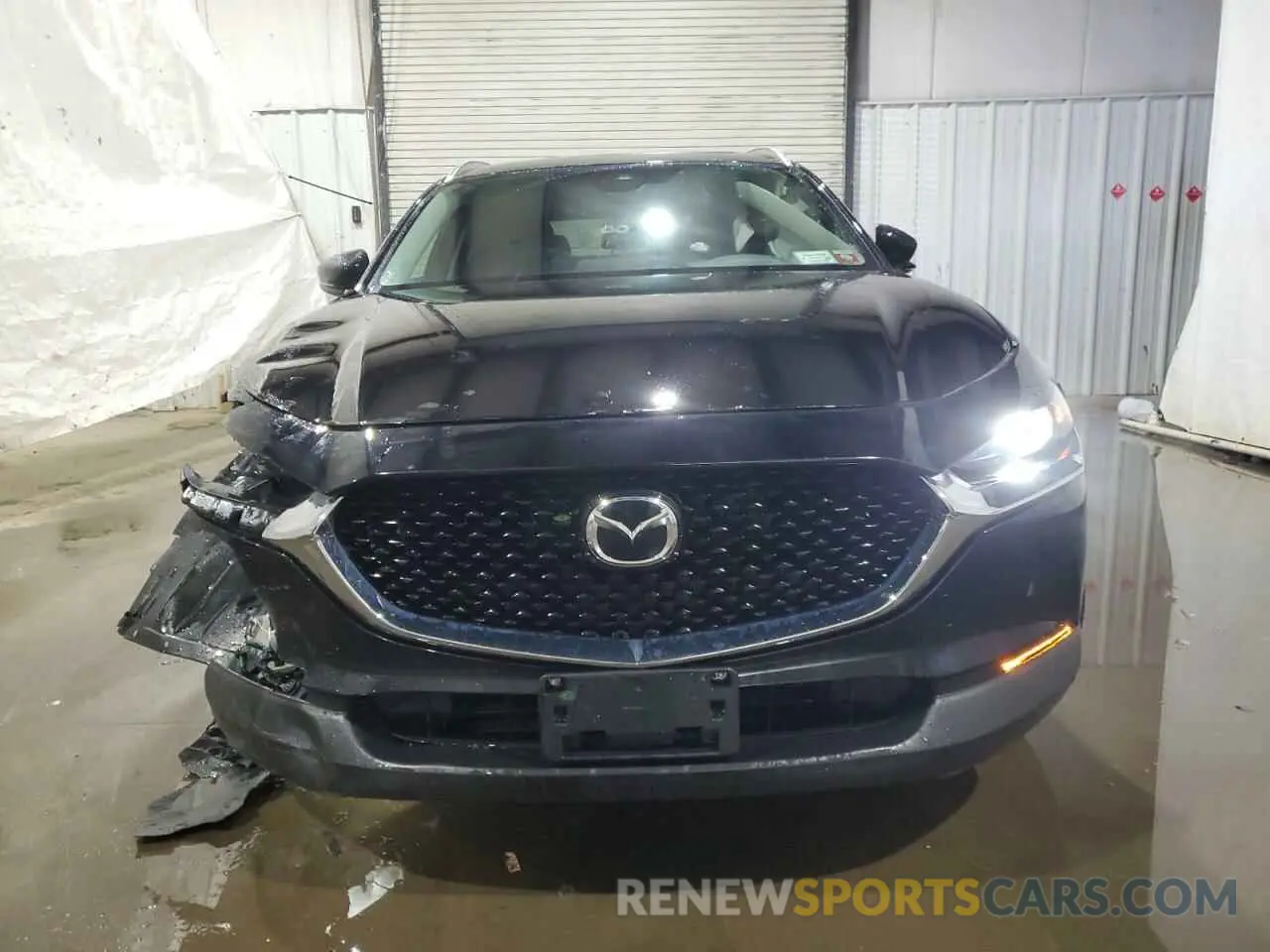 5 fotografías del automóvil dañado 3MVDMBAY4NM429098 MAZDA CX30 2022