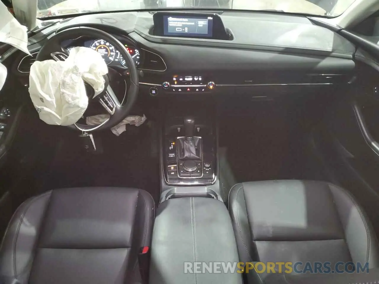 8 fotografías del automóvil dañado 3MVDMBAY4NM429098 MAZDA CX30 2022