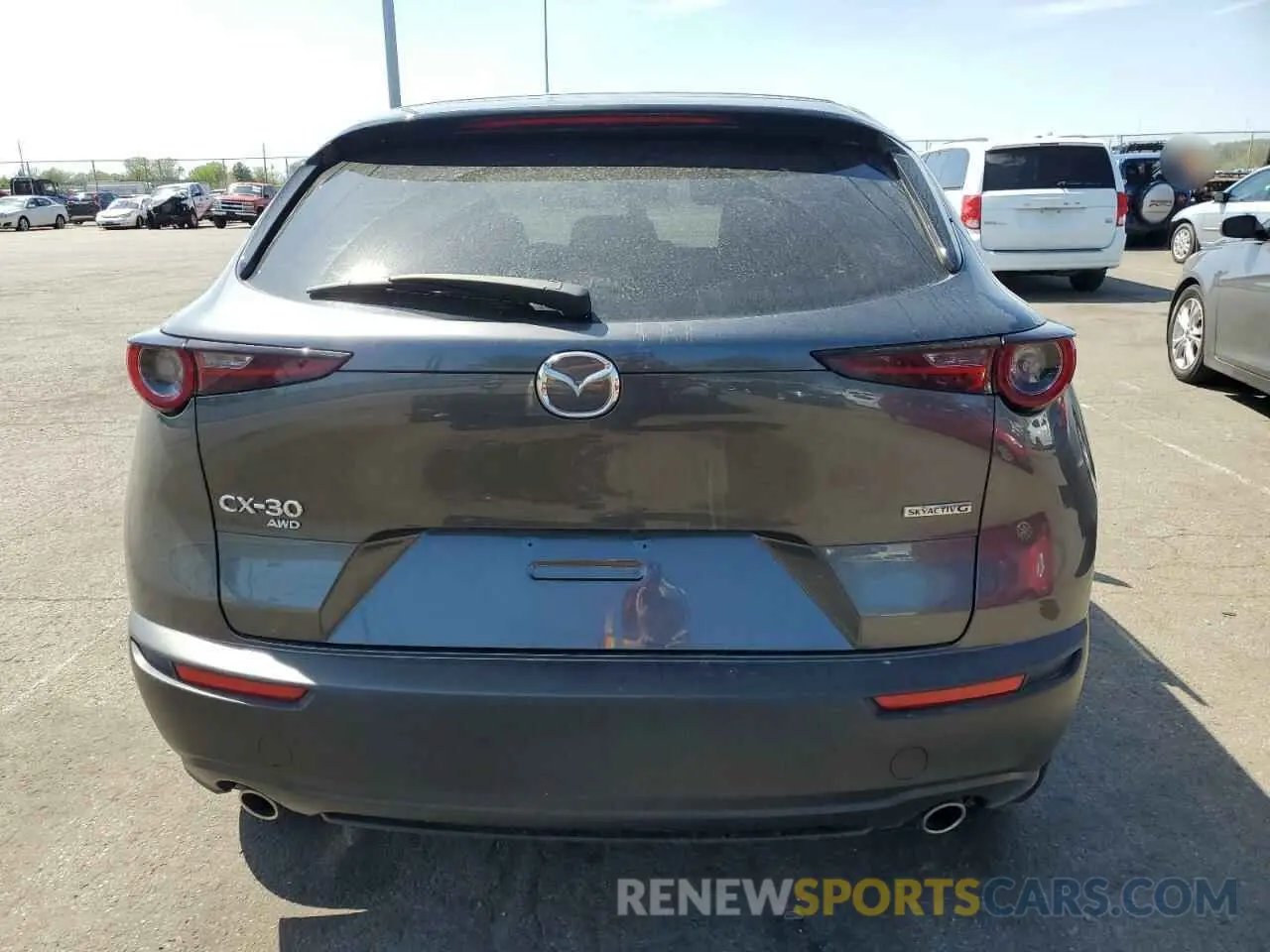 6 fotografías del automóvil dañado 3MVDMBBL3NM456361 MAZDA CX30 2022