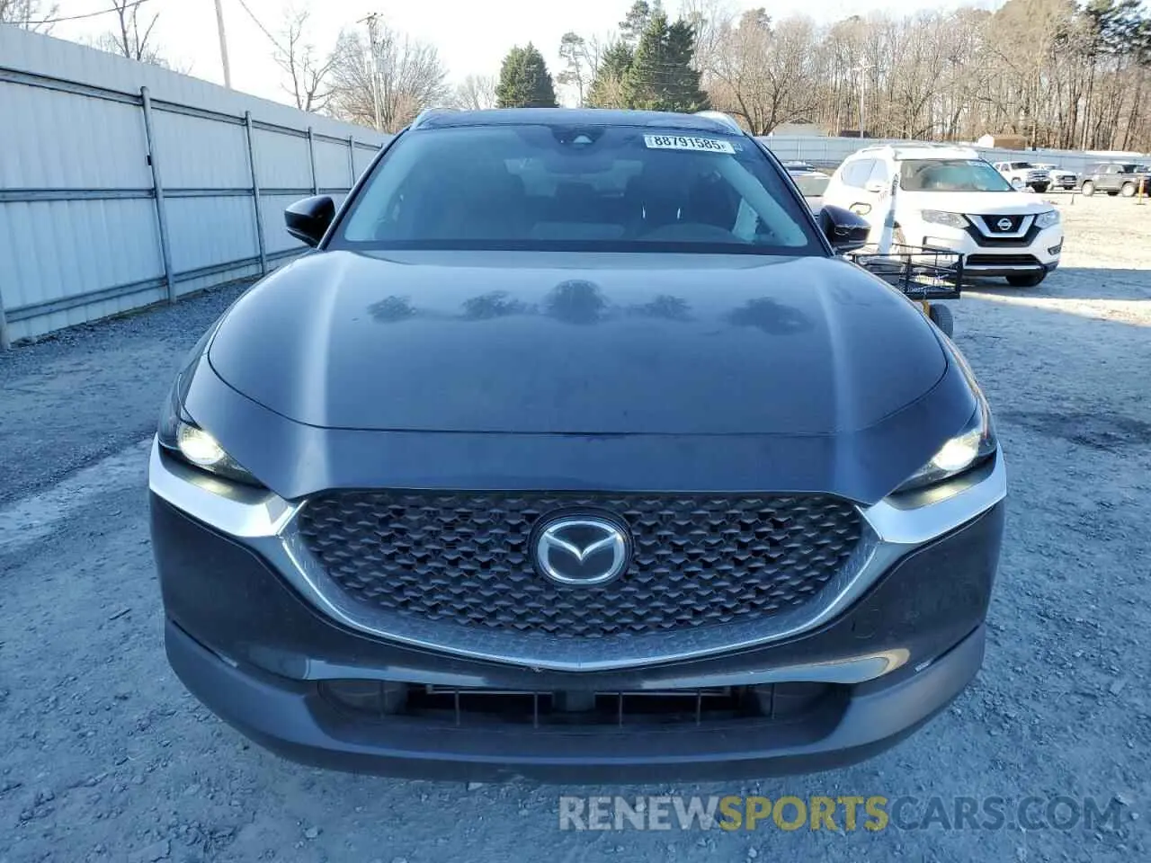 5 fotografías del automóvil dañado 3MVDMBBL6NM400737 MAZDA CX30 2022