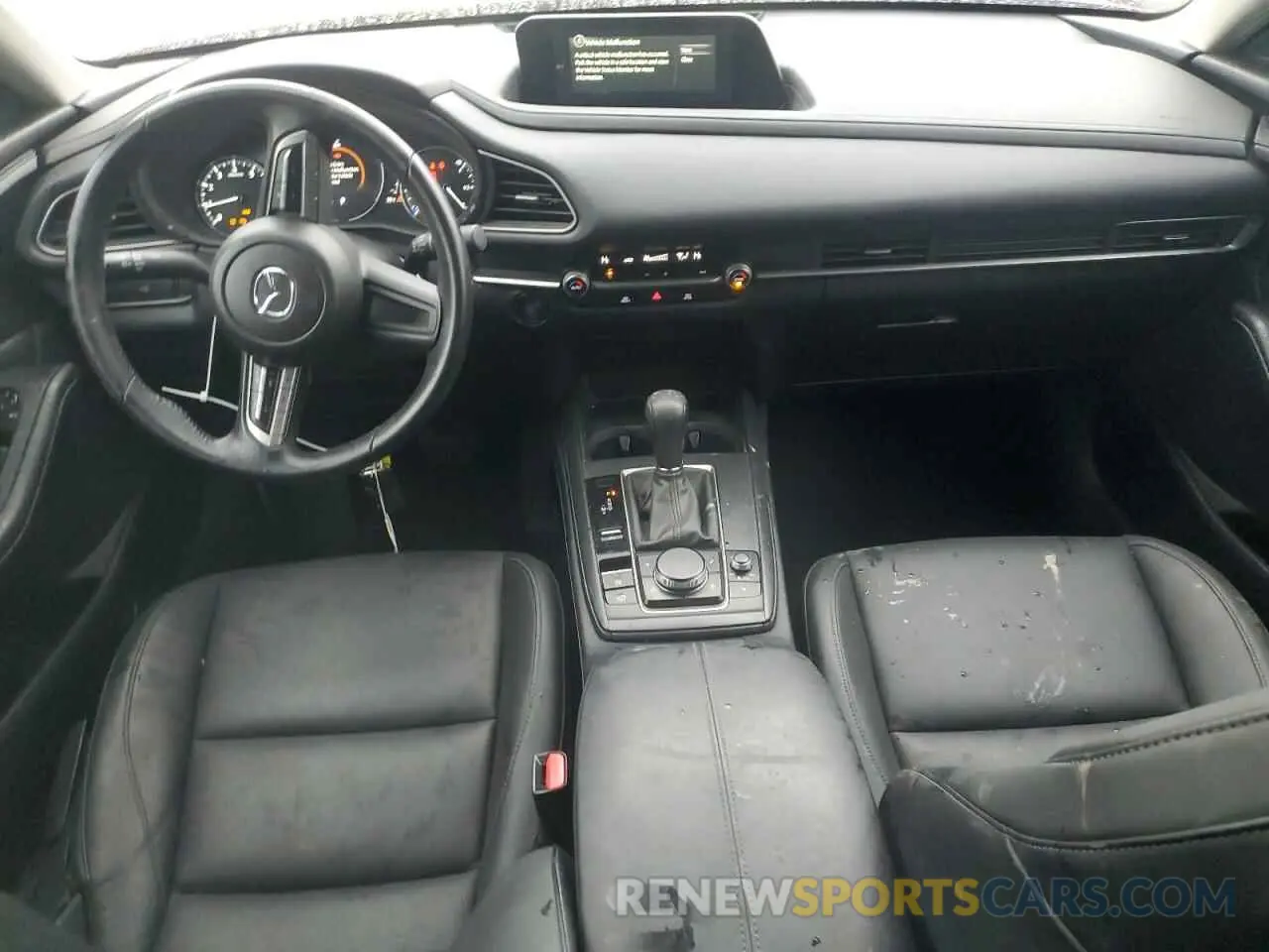 8 fotografías del automóvil dañado 3MVDMBBL7NM457612 MAZDA CX30 2022