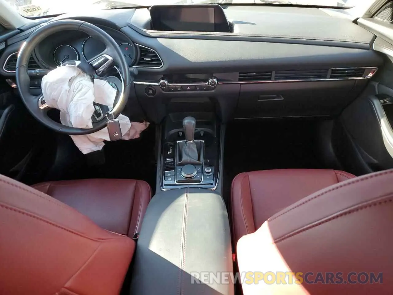 8 fotografías del automóvil dañado 3MVDMBCL1NM447155 MAZDA CX30 2022