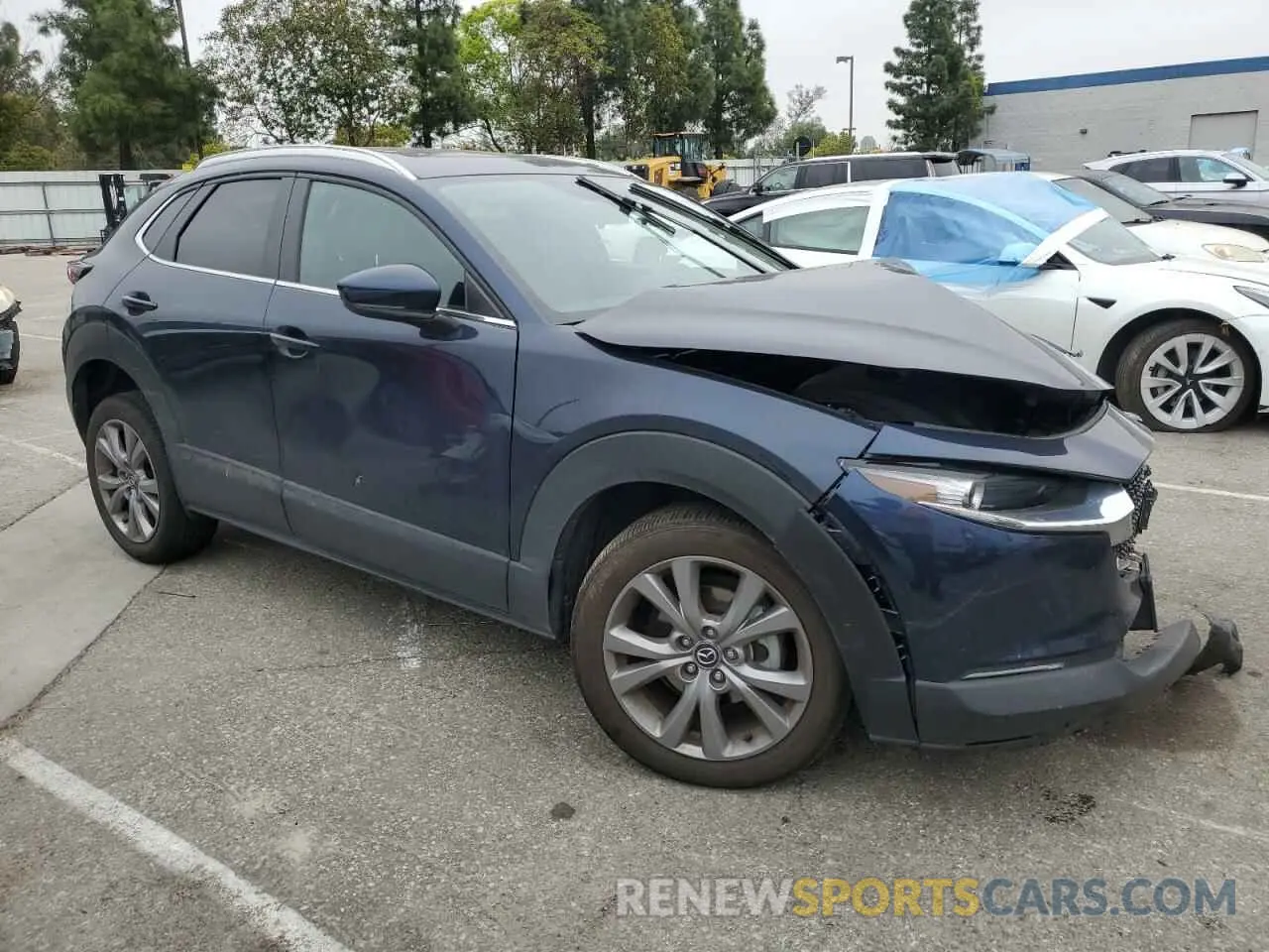 4 fotografías del automóvil dañado 3MVDMBCL4NM450891 MAZDA CX30 2022