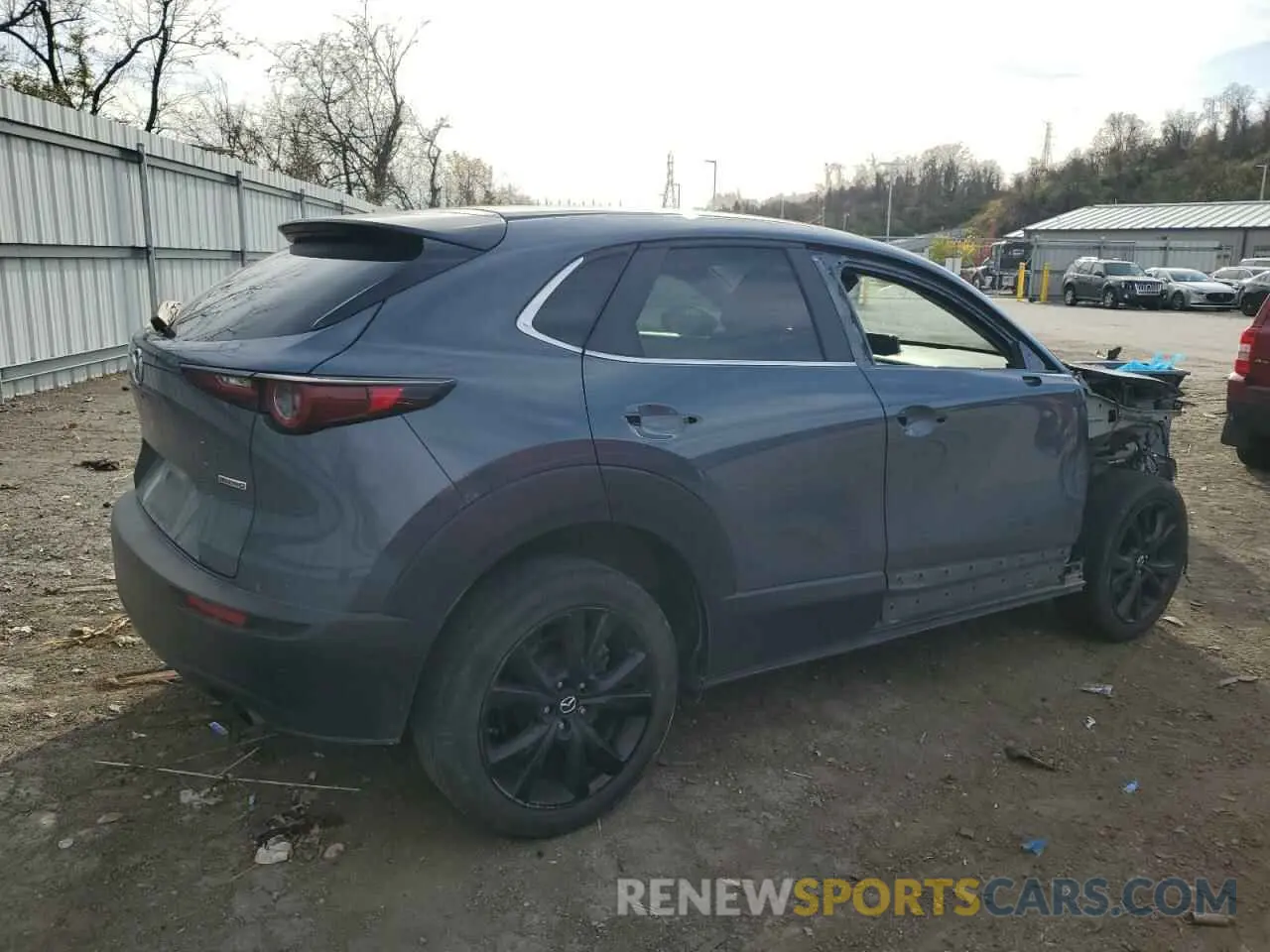 3 fotografías del automóvil dañado 3MVDMBCL7NM400941 MAZDA CX30 2022