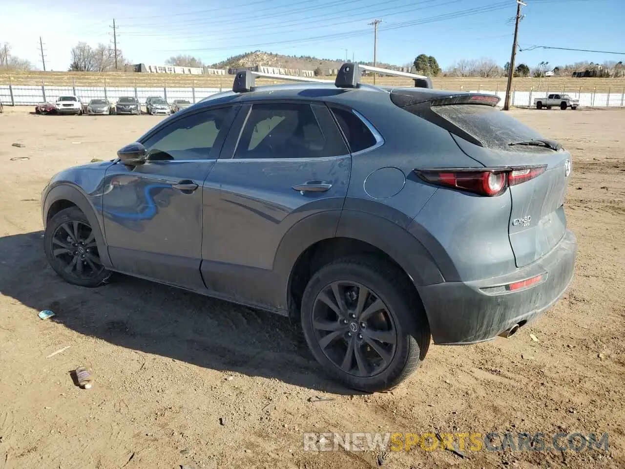 2 fotografías del automóvil dañado 3MVDMBCL7NM413124 MAZDA CX30 2022