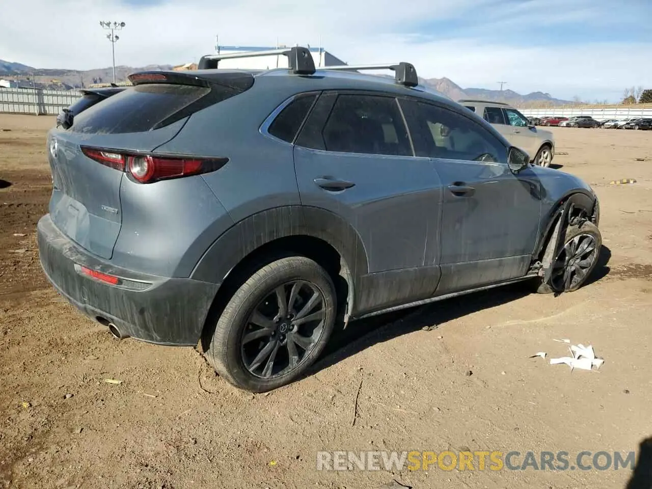 3 fotografías del automóvil dañado 3MVDMBCL7NM413124 MAZDA CX30 2022