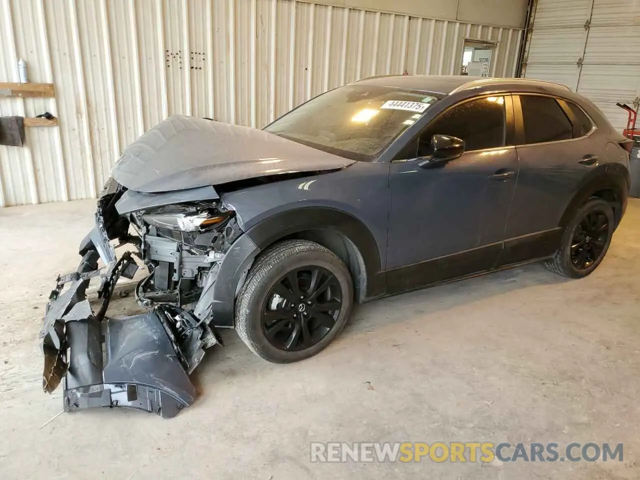 1 fotografías del automóvil dañado 3MVDMBCL8NM413021 MAZDA CX30 2022