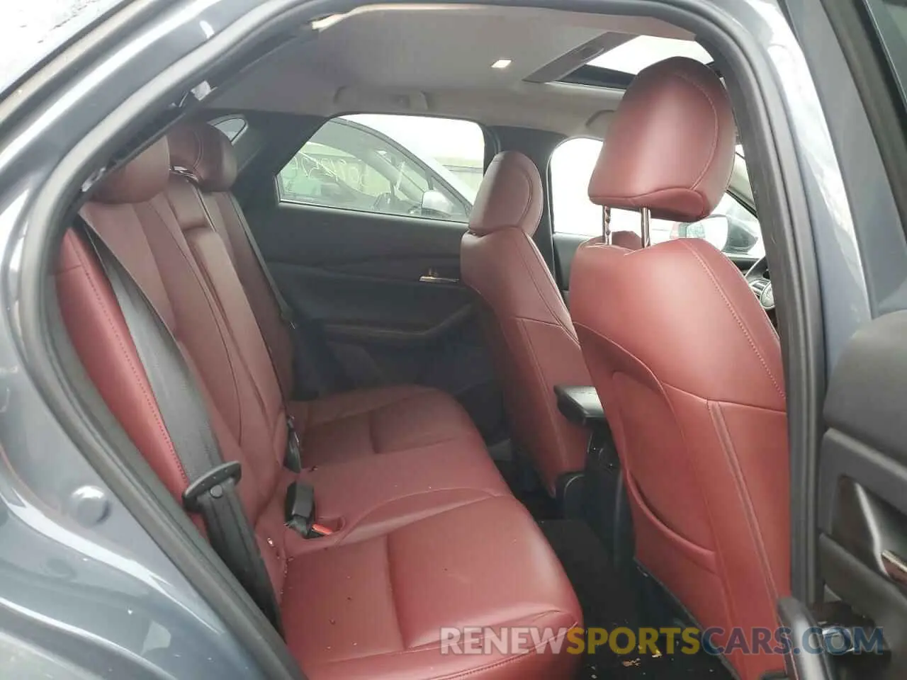 11 fotografías del automóvil dañado 3MVDMBCLXNM428913 MAZDA CX30 2022