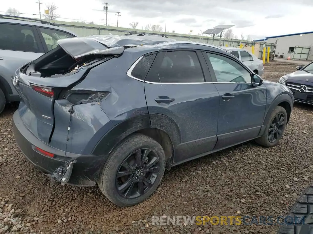 3 fotografías del automóvil dañado 3MVDMBCLXNM428913 MAZDA CX30 2022