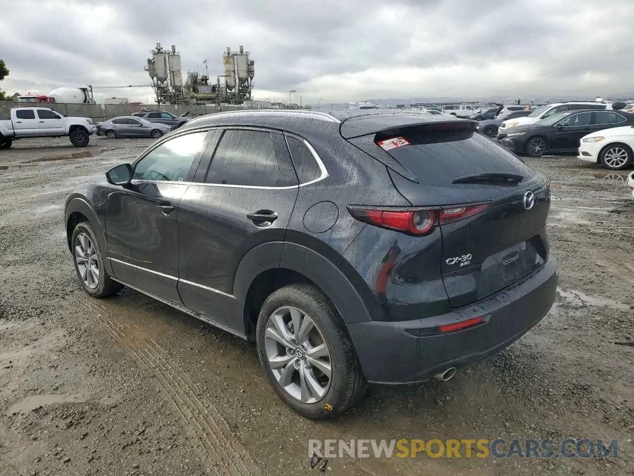 2 fotografías del automóvil dañado 3MVDMBDL7NM443738 MAZDA CX30 2022