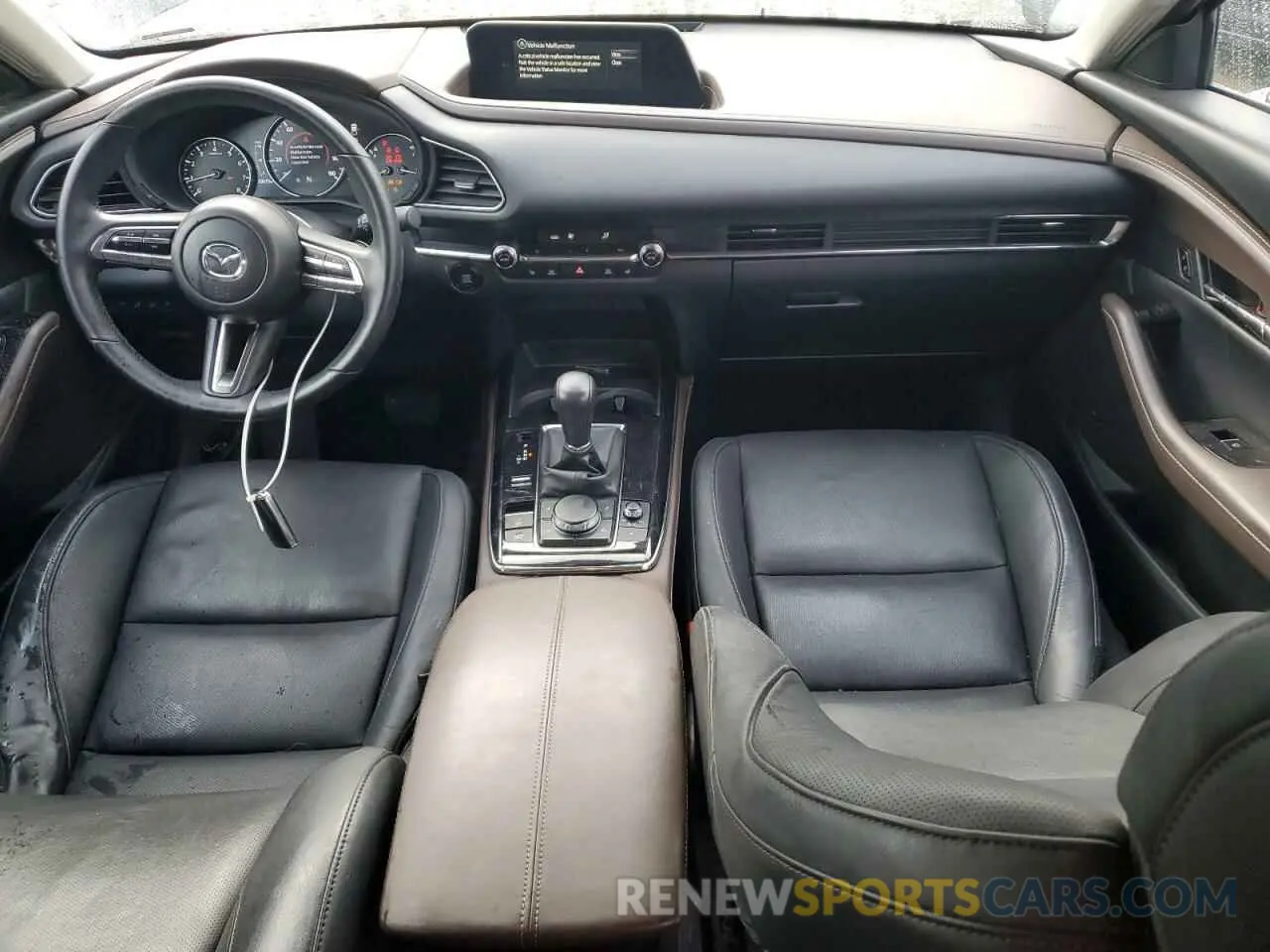 8 fotografías del automóvil dañado 3MVDMBDL7NM443738 MAZDA CX30 2022