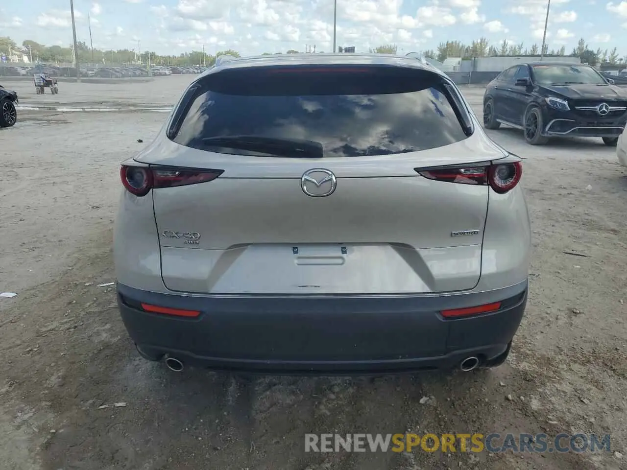 6 fotografías del automóvil dañado 3MVDMBDL9NM433759 MAZDA CX30 2022