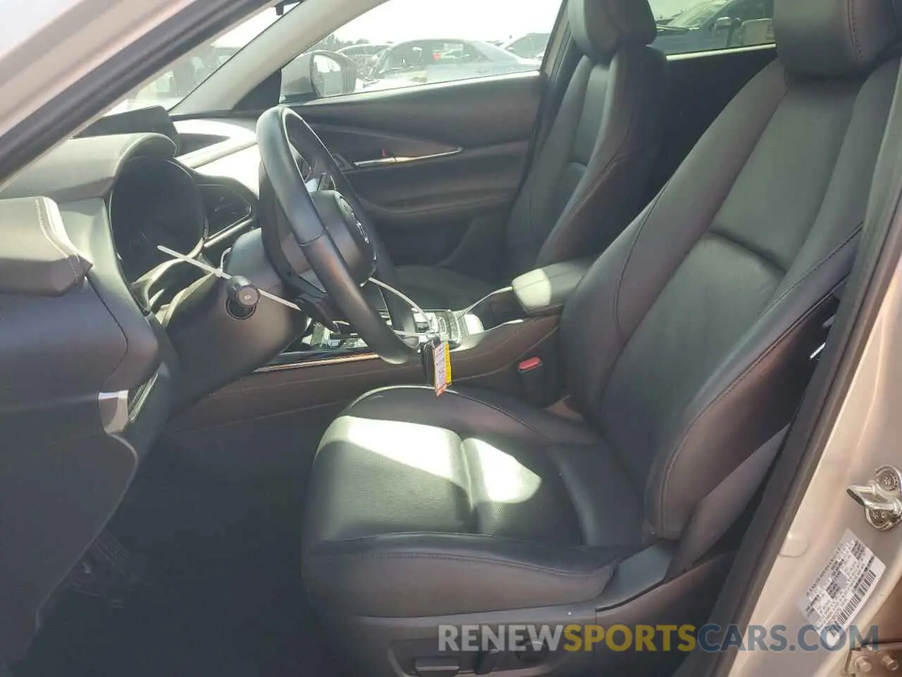 7 fotografías del automóvil dañado 3MVDMBDL9NM433759 MAZDA CX30 2022