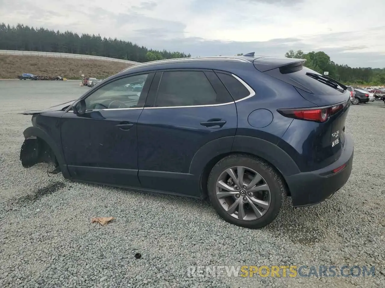 2 fotografías del automóvil dañado 3MVDMBDLXNM416419 MAZDA CX30 2022
