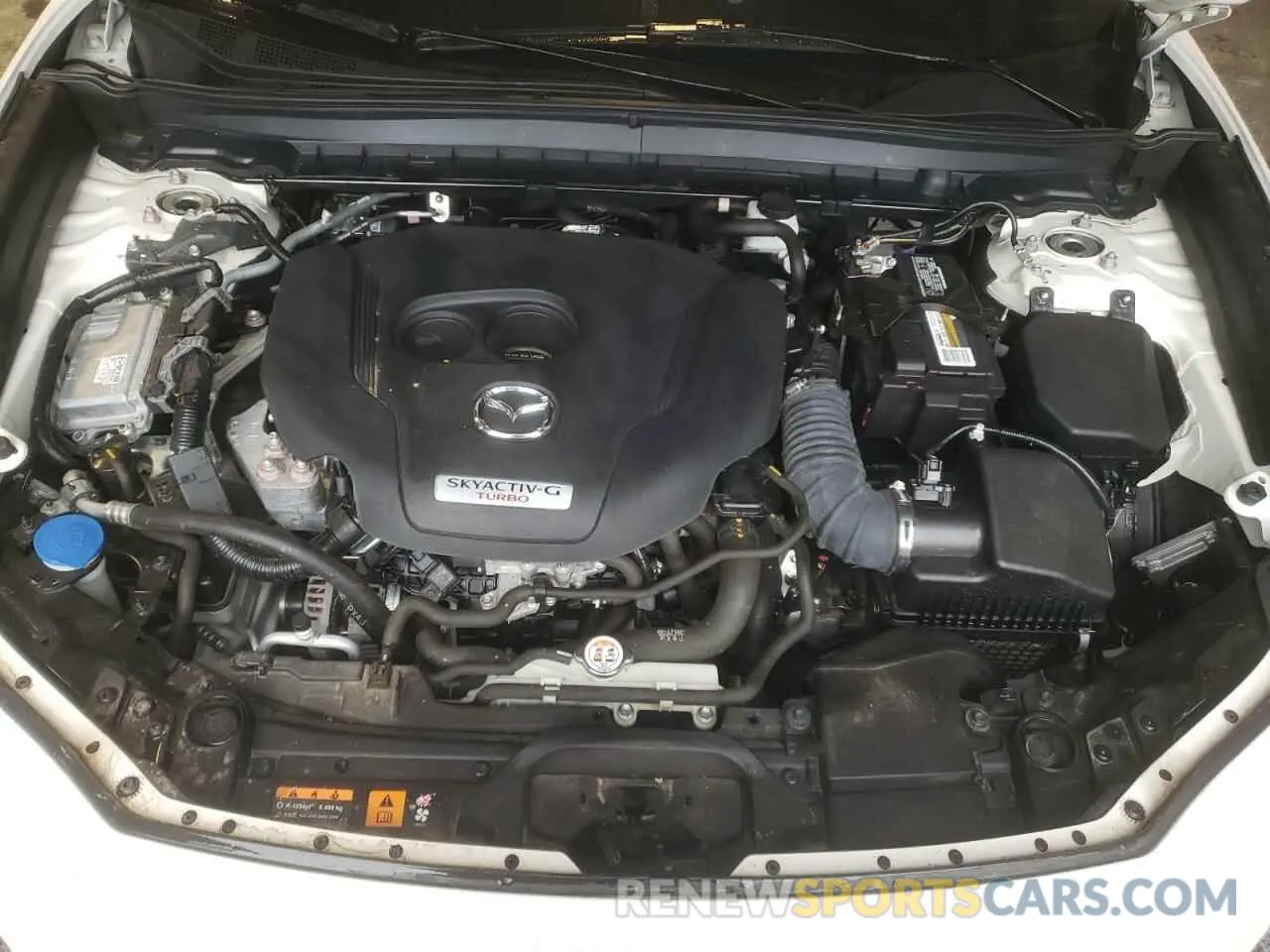11 fotografías del automóvil dañado 3MVDMBEY2NM446847 MAZDA CX30 2022