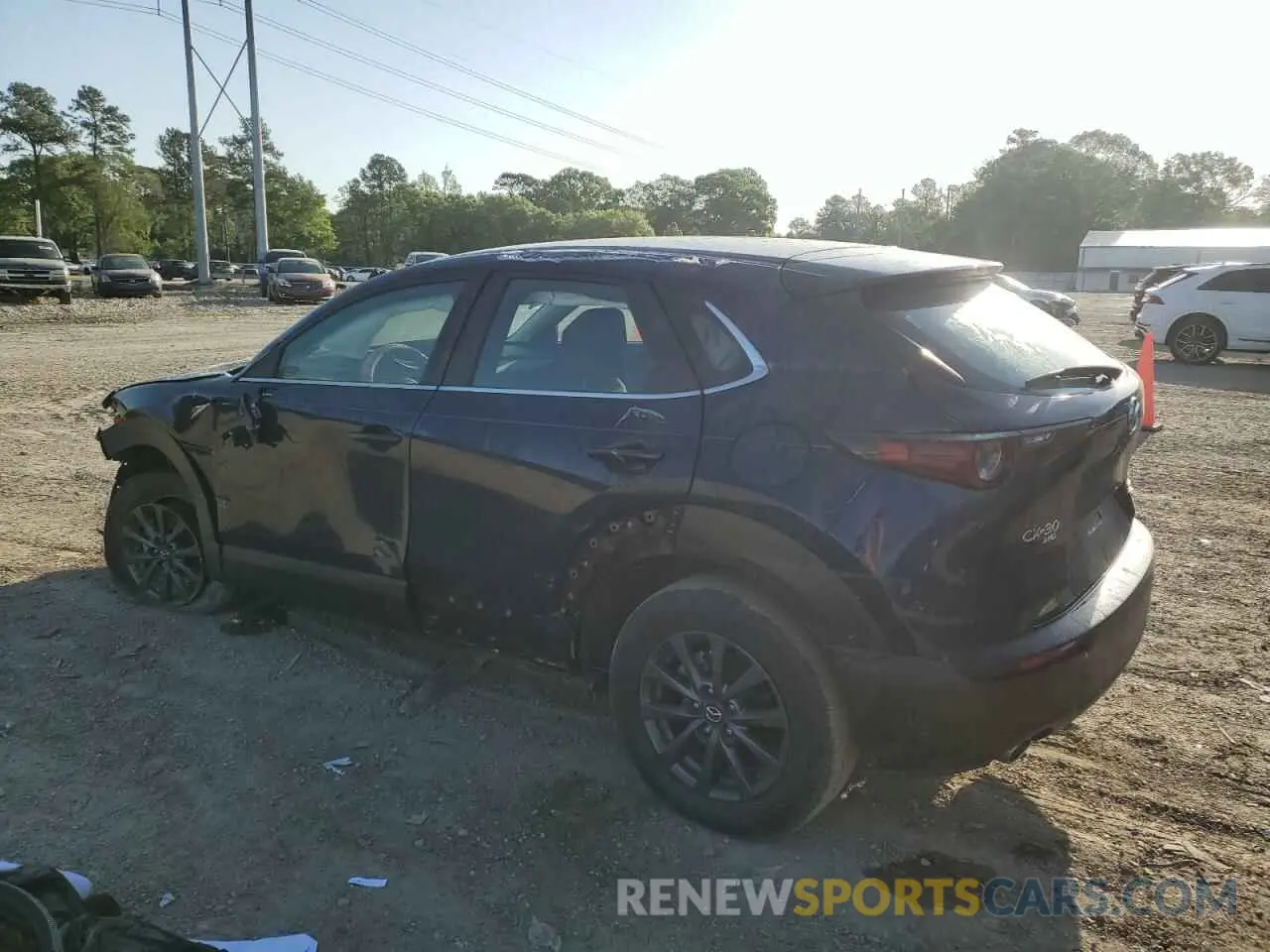 2 fotografías del automóvil dañado 3MVDMBAM1PM566211 MAZDA CX30 2023