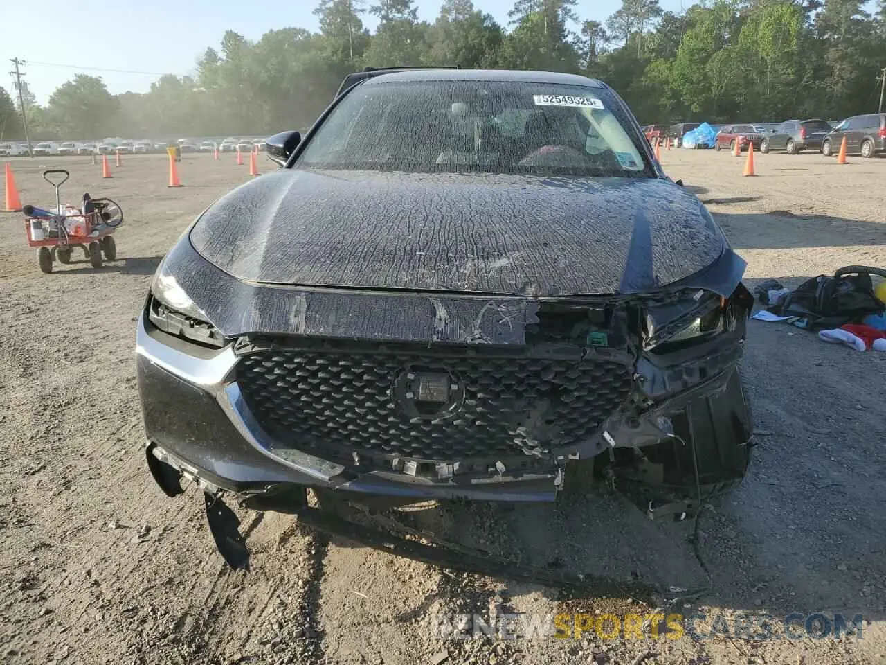 5 fotografías del automóvil dañado 3MVDMBAM1PM566211 MAZDA CX30 2023