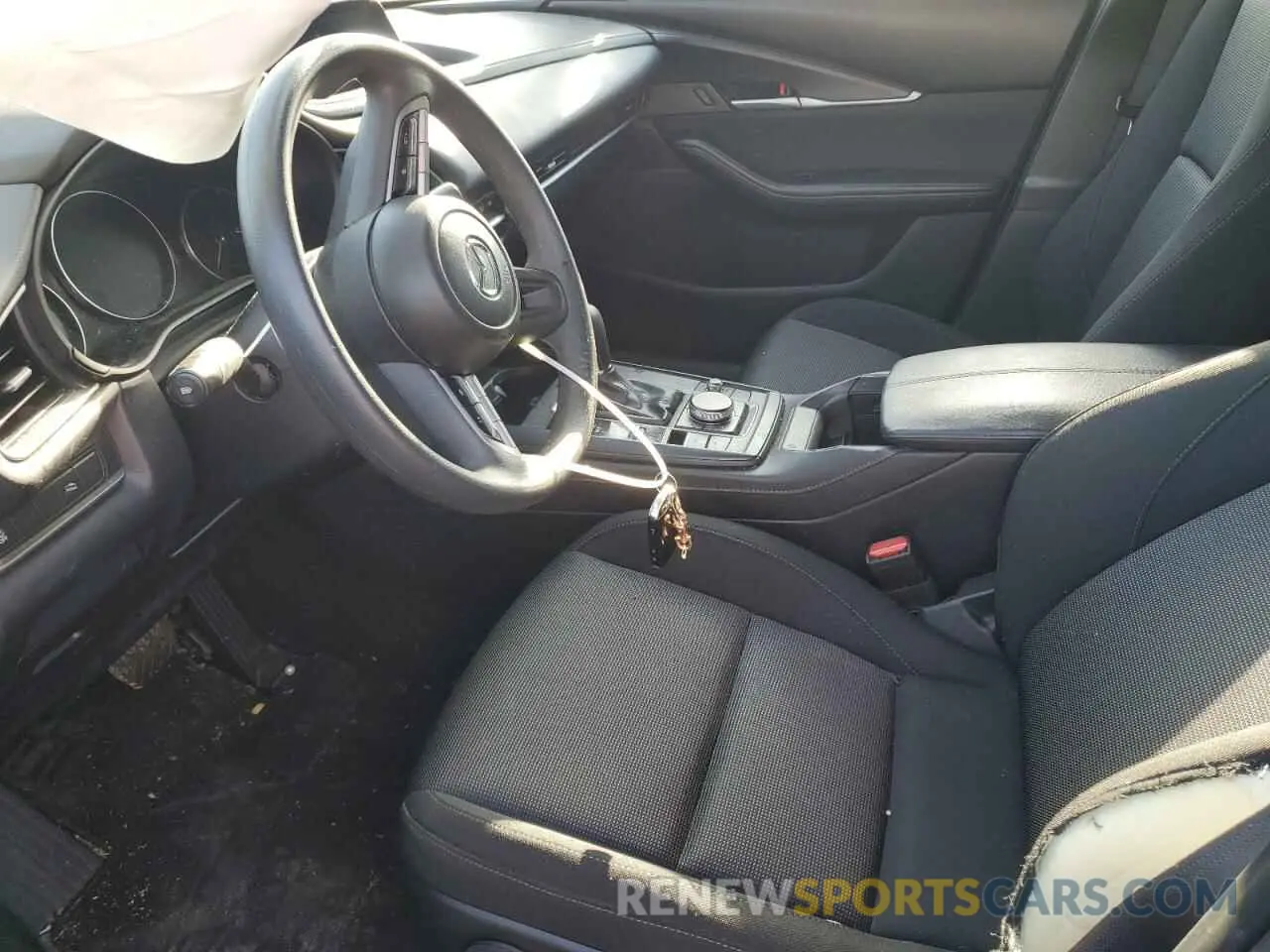 7 fotografías del automóvil dañado 3MVDMBAM1PM566211 MAZDA CX30 2023