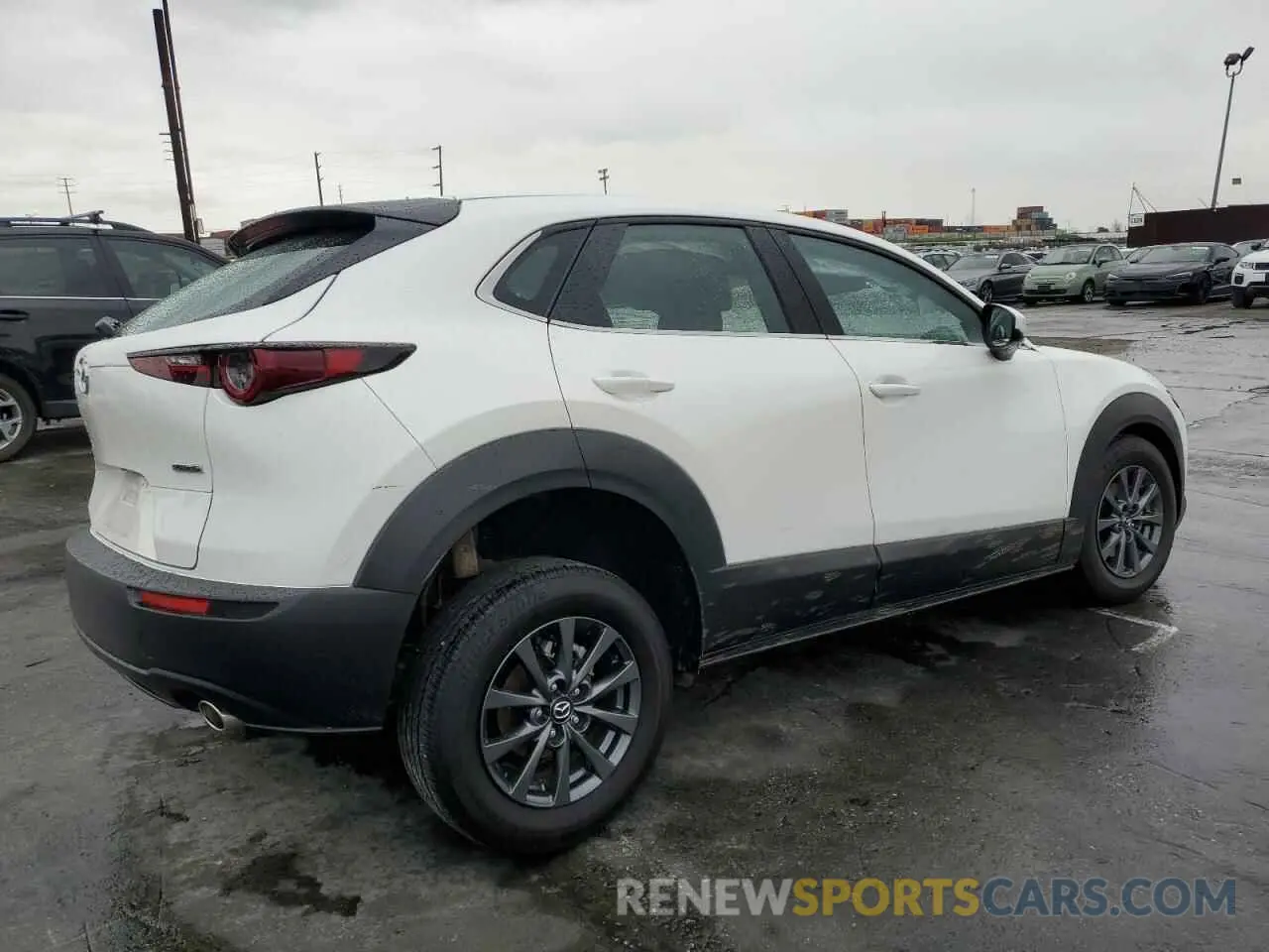 3 fotografías del automóvil dañado 3MVDMBAM4PM522056 MAZDA CX30 2023