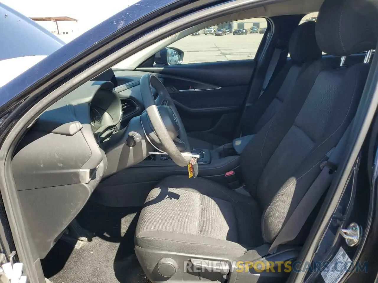 7 fotografías del automóvil dañado 3MVDMBAM4PM579728 MAZDA CX30 2023