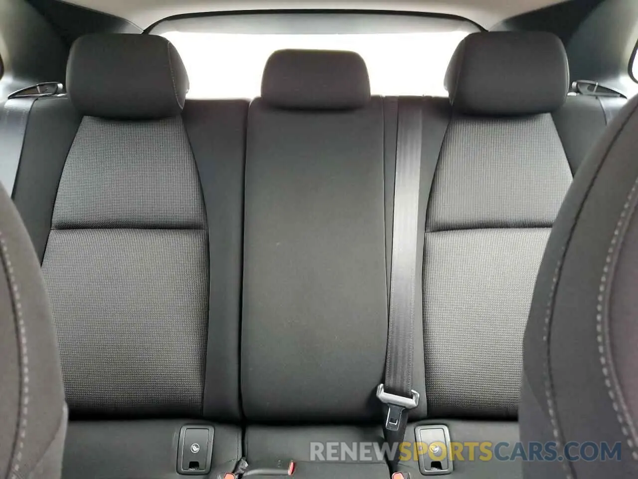 10 fotografías del automóvil dañado 3MVDMBAM8PM523288 MAZDA CX30 2023