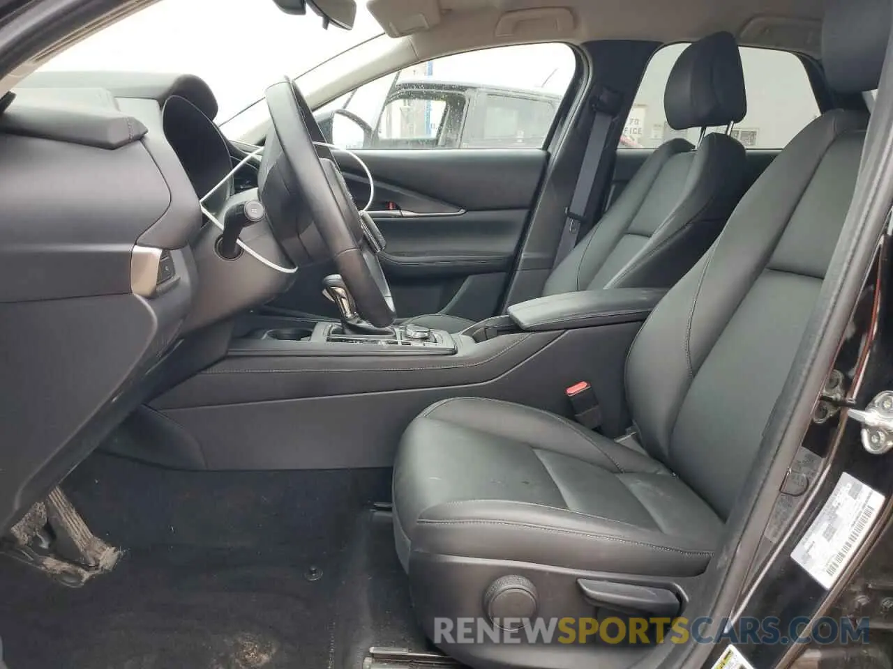 7 fotografías del automóvil dañado 3MVDMBBM0PM562276 MAZDA CX30 2023