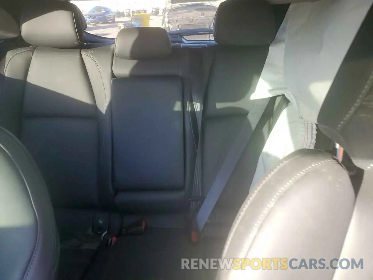 10 fotografías del automóvil dañado 3MVDMBBM0PM569695 MAZDA CX30 2023