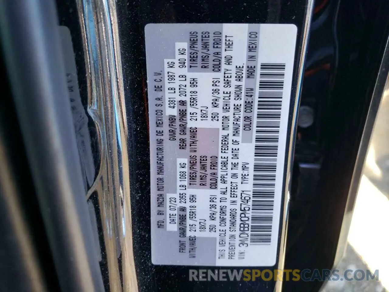13 fotografías del automóvil dañado 3MVDMBBM0PM574671 MAZDA CX30 2023