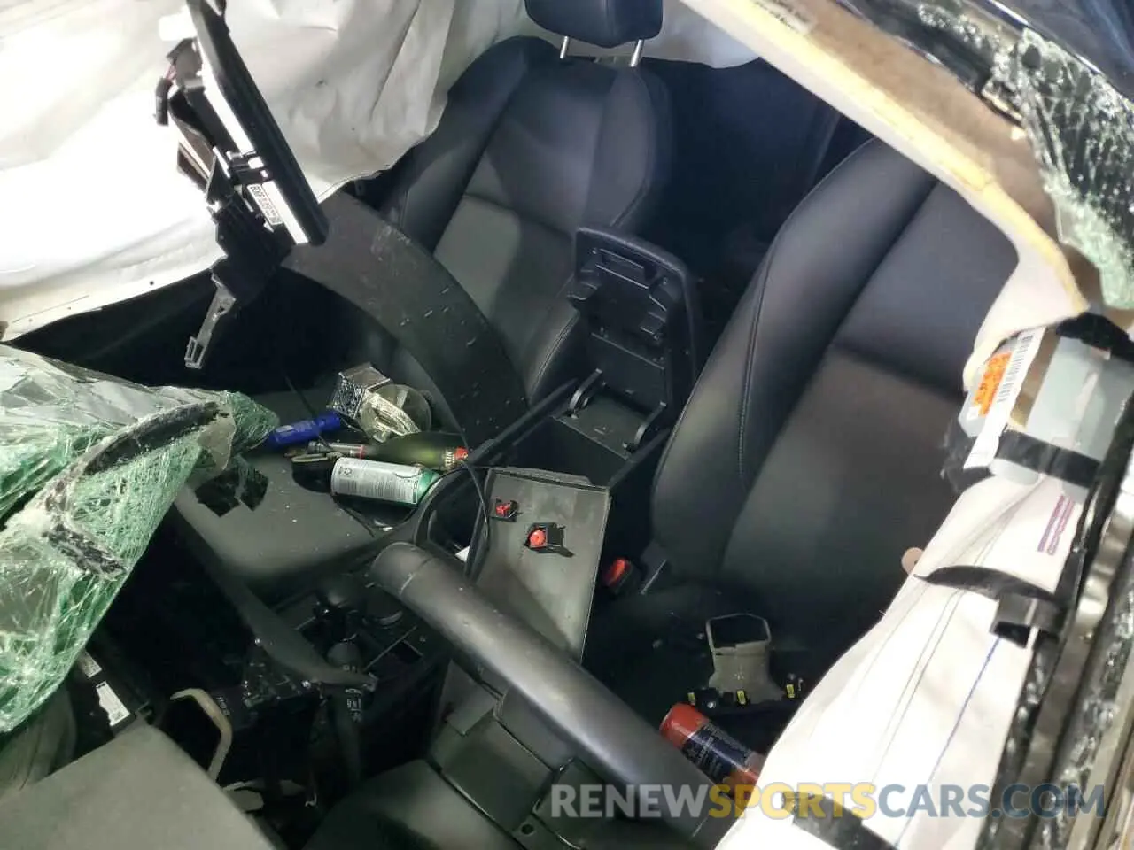 8 fotografías del automóvil dañado 3MVDMBBM1PM563758 MAZDA CX30 2023