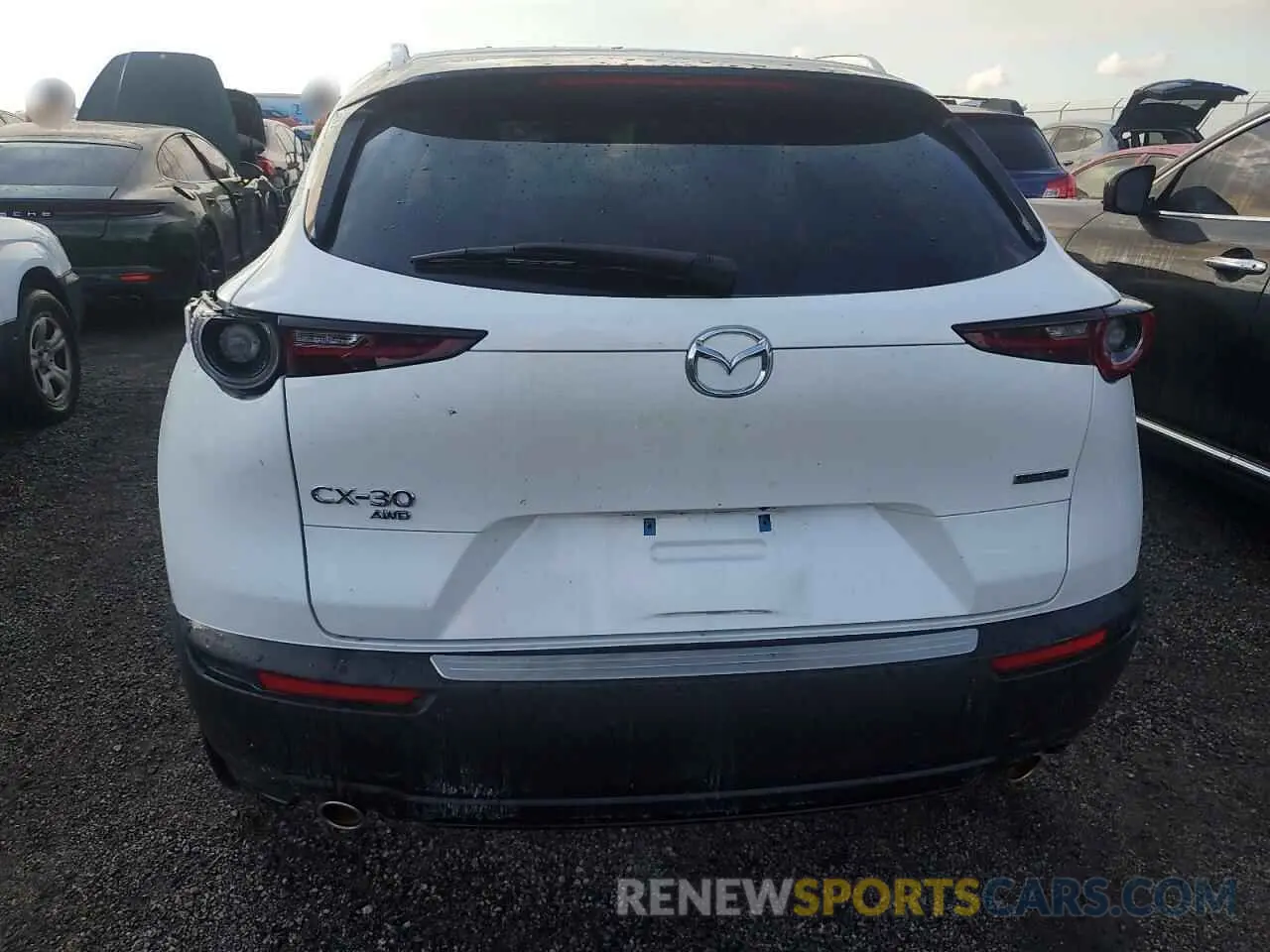 6 fotografías del automóvil dañado 3MVDMBBM4PM545982 MAZDA CX30 2023