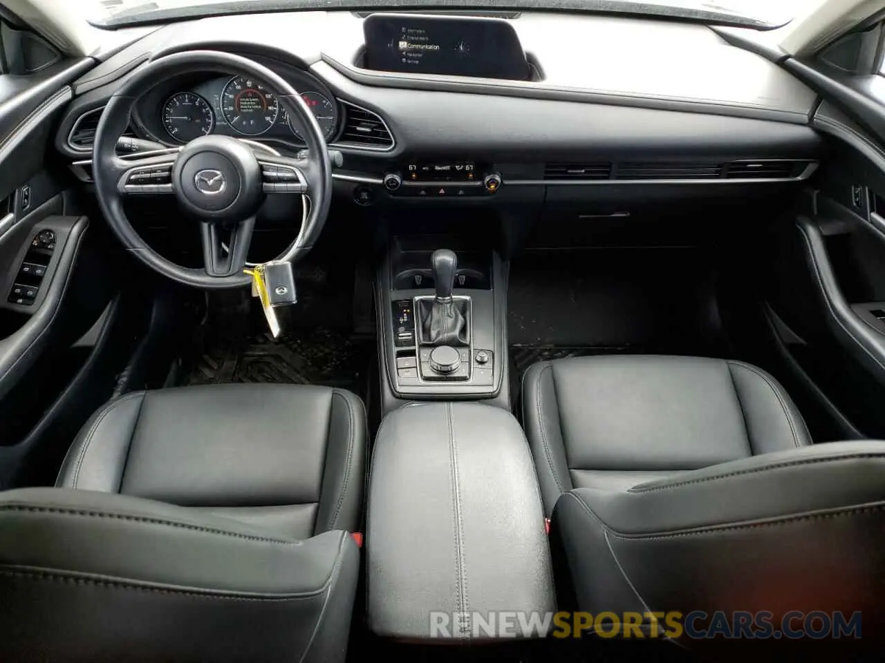 8 fotografías del automóvil dañado 3MVDMBBM5PM533145 MAZDA CX30 2023