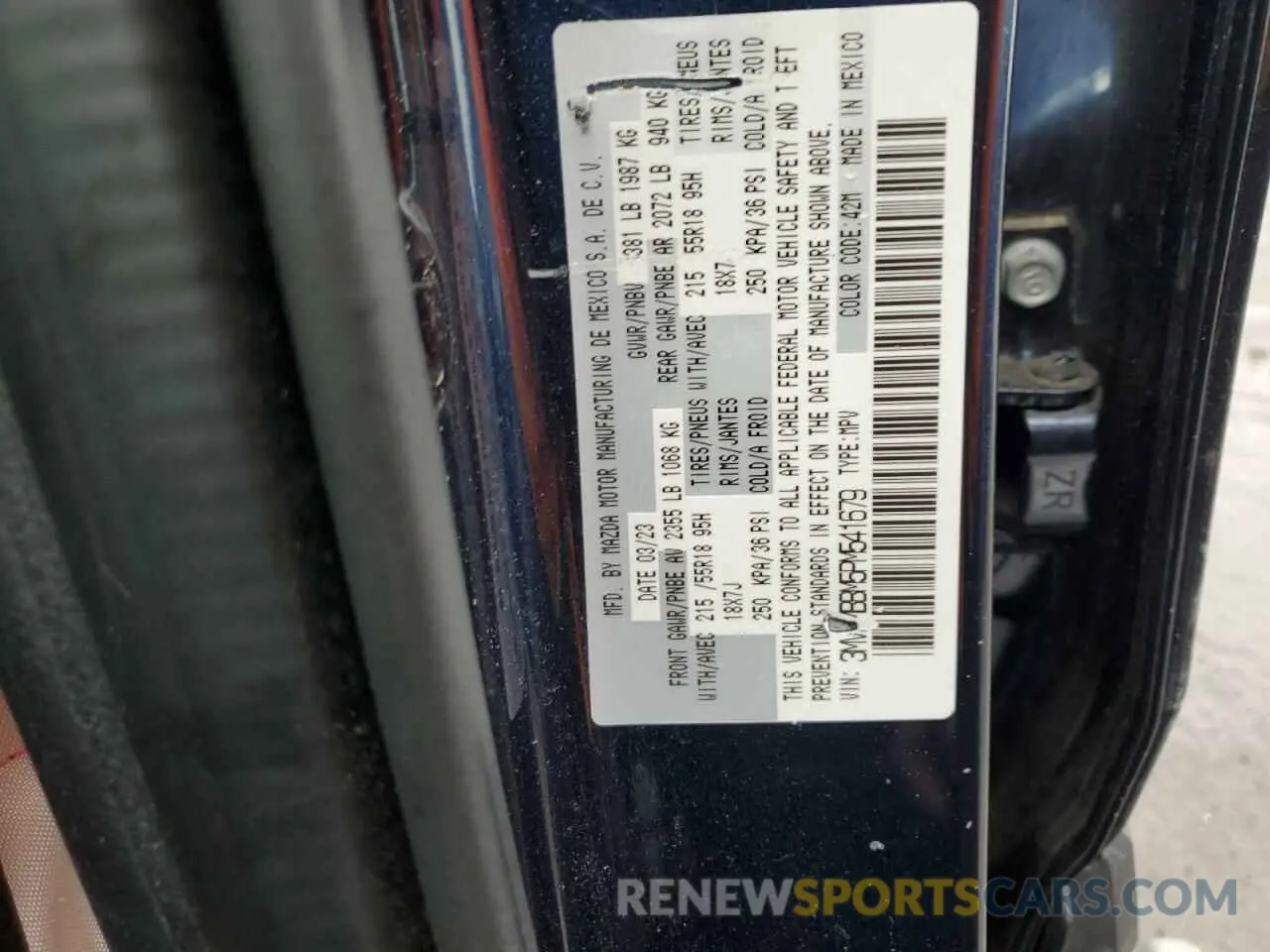 12 fotografías del automóvil dañado 3MVDMBBM5PM541679 MAZDA CX30 2023