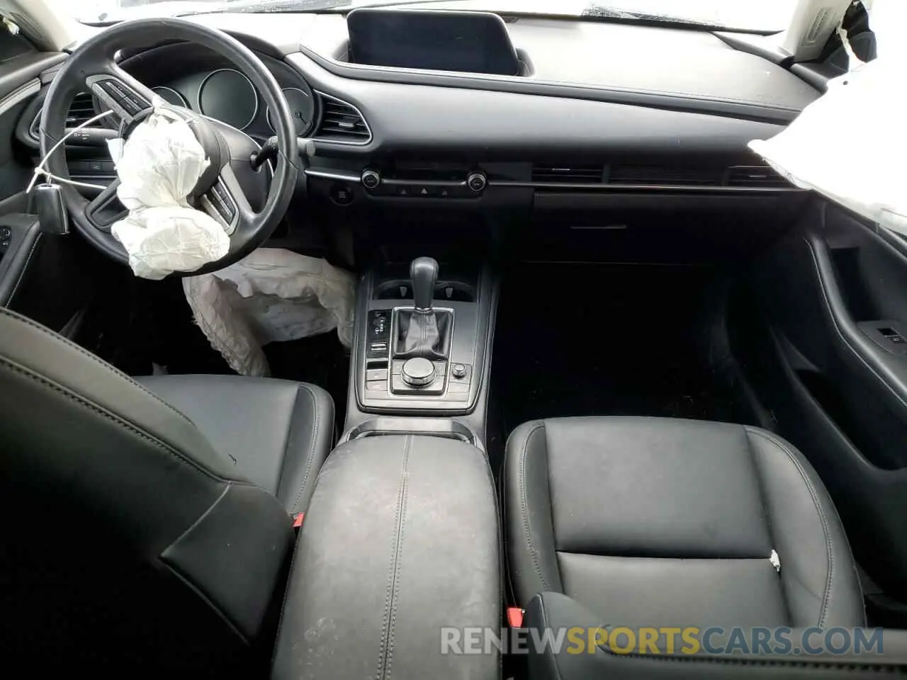 8 fotografías del automóvil dañado 3MVDMBBM5PM541679 MAZDA CX30 2023