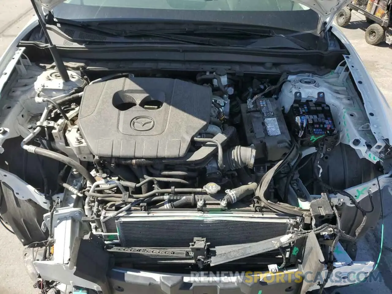 12 fotografías del automóvil dañado 3MVDMBBM8PM568732 MAZDA CX30 2023