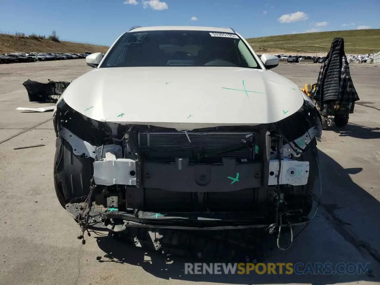 5 fotografías del automóvil dañado 3MVDMBBM8PM568732 MAZDA CX30 2023