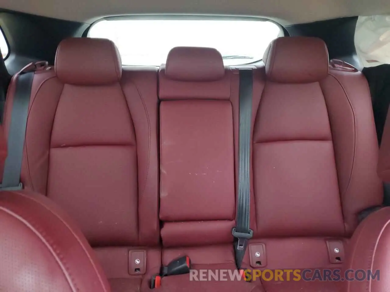 10 fotografías del automóvil dañado 3MVDMBCM0PM567055 MAZDA CX30 2023
