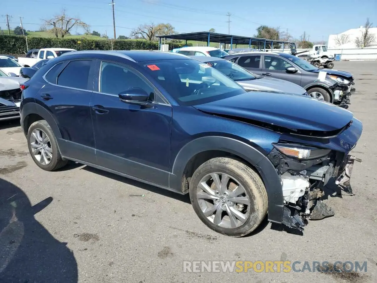 4 fotografías del automóvil dañado 3MVDMBCM1PM582423 MAZDA CX30 2023