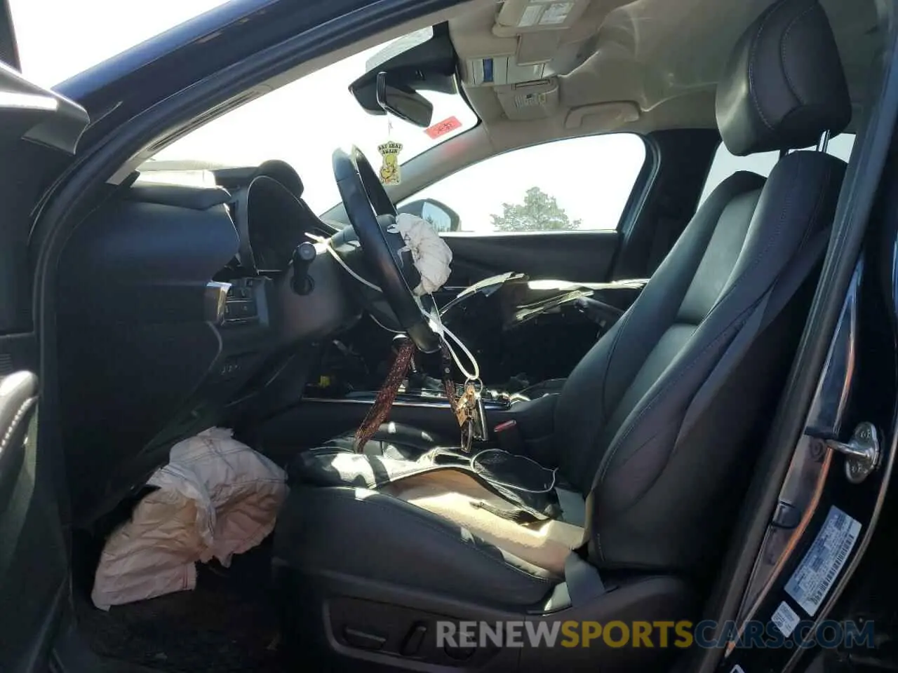 7 fotografías del automóvil dañado 3MVDMBCM1PM582423 MAZDA CX30 2023