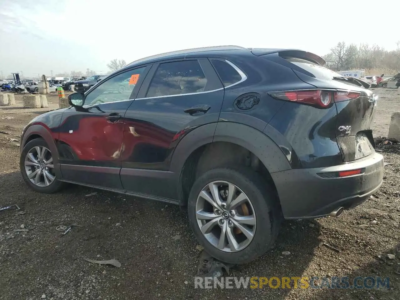 2 fotografías del automóvil dañado 3MVDMBCM3PM528539 MAZDA CX30 2023