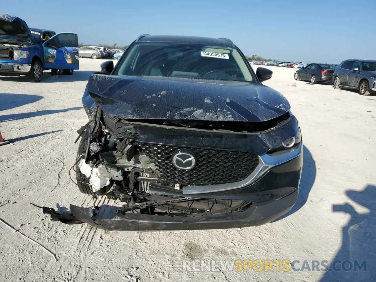 5 fotografías del automóvil dañado 3MVDMBCM6PM510794 MAZDA CX30 2023