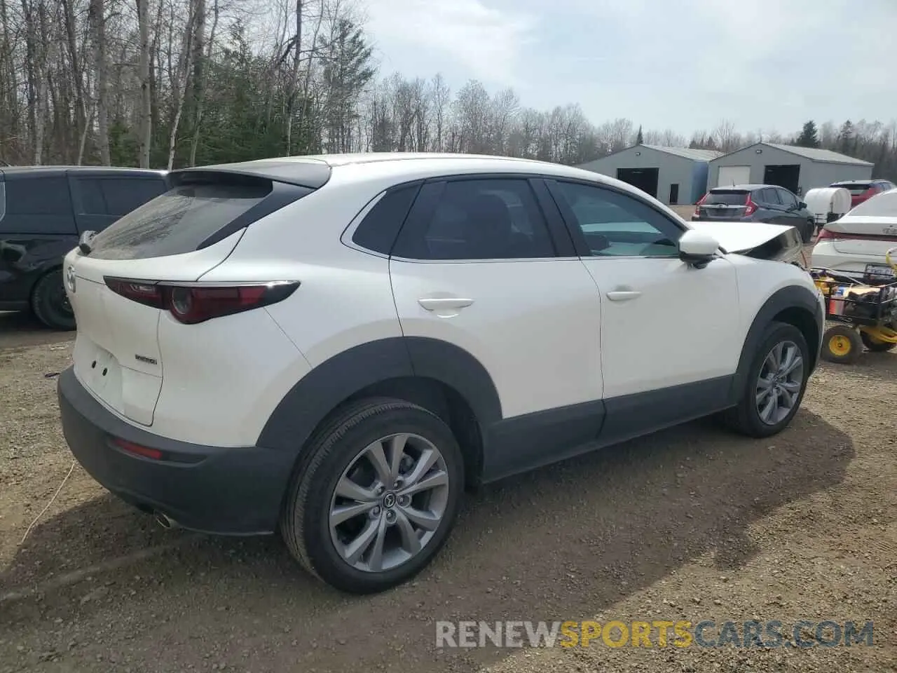3 fotografías del automóvil dañado 3MVDMBCM6PM524694 MAZDA CX30 2023