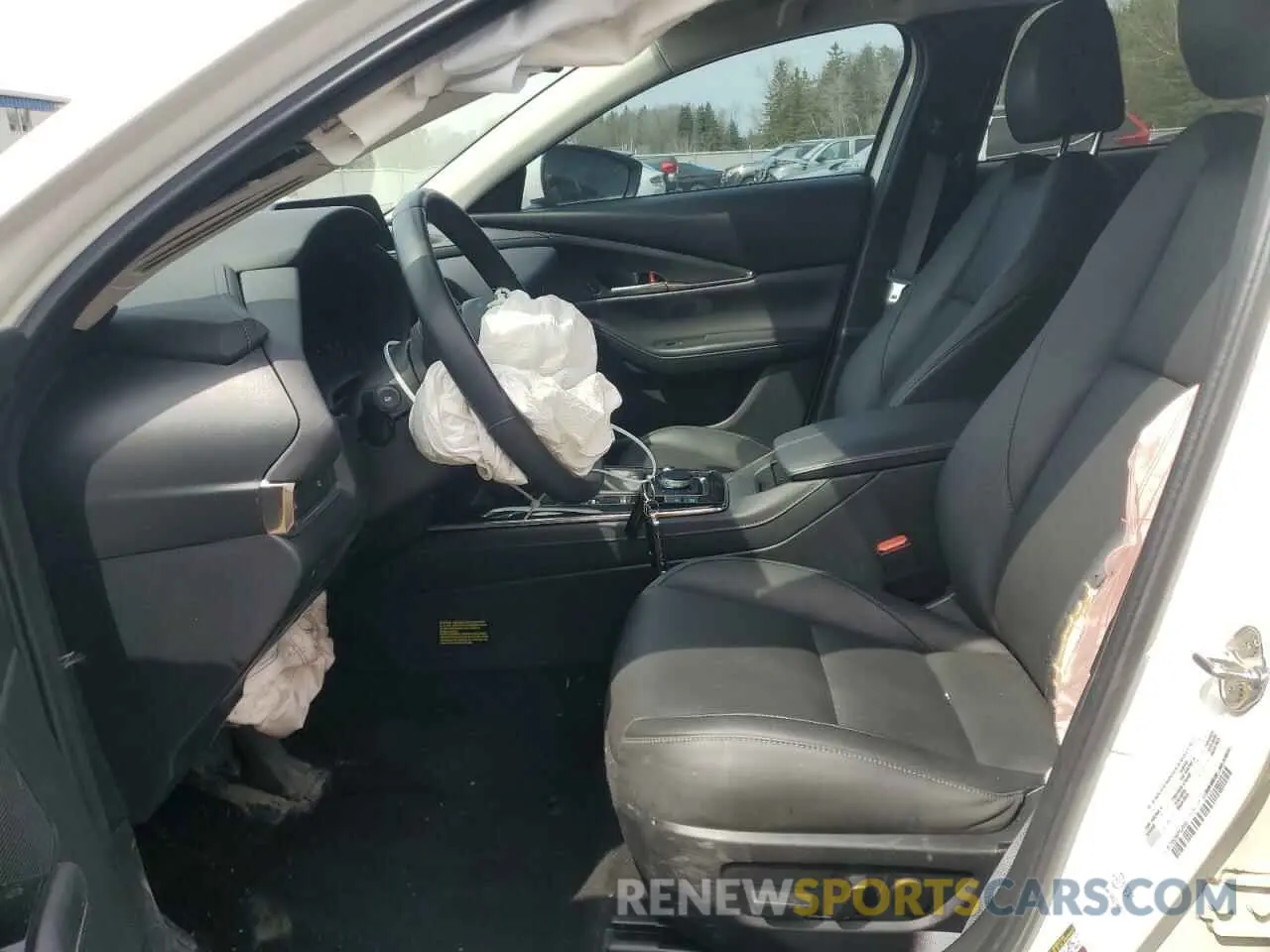 7 fotografías del automóvil dañado 3MVDMBCM6PM524694 MAZDA CX30 2023