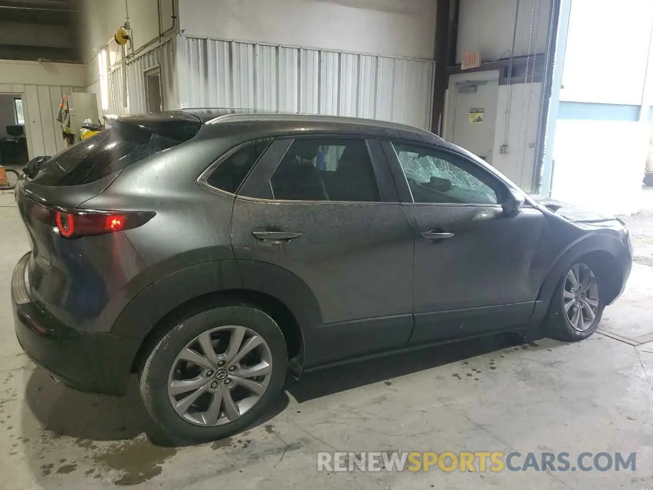 3 fotografías del automóvil dañado 3MVDMBCM9PM516797 MAZDA CX30 2023