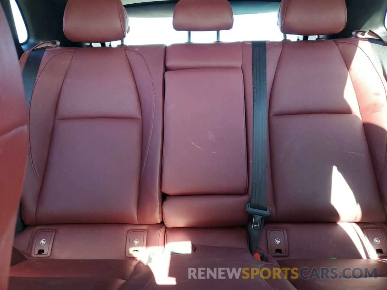 10 fotografías del automóvil dañado 3MVDMBCMXPM570626 MAZDA CX30 2023