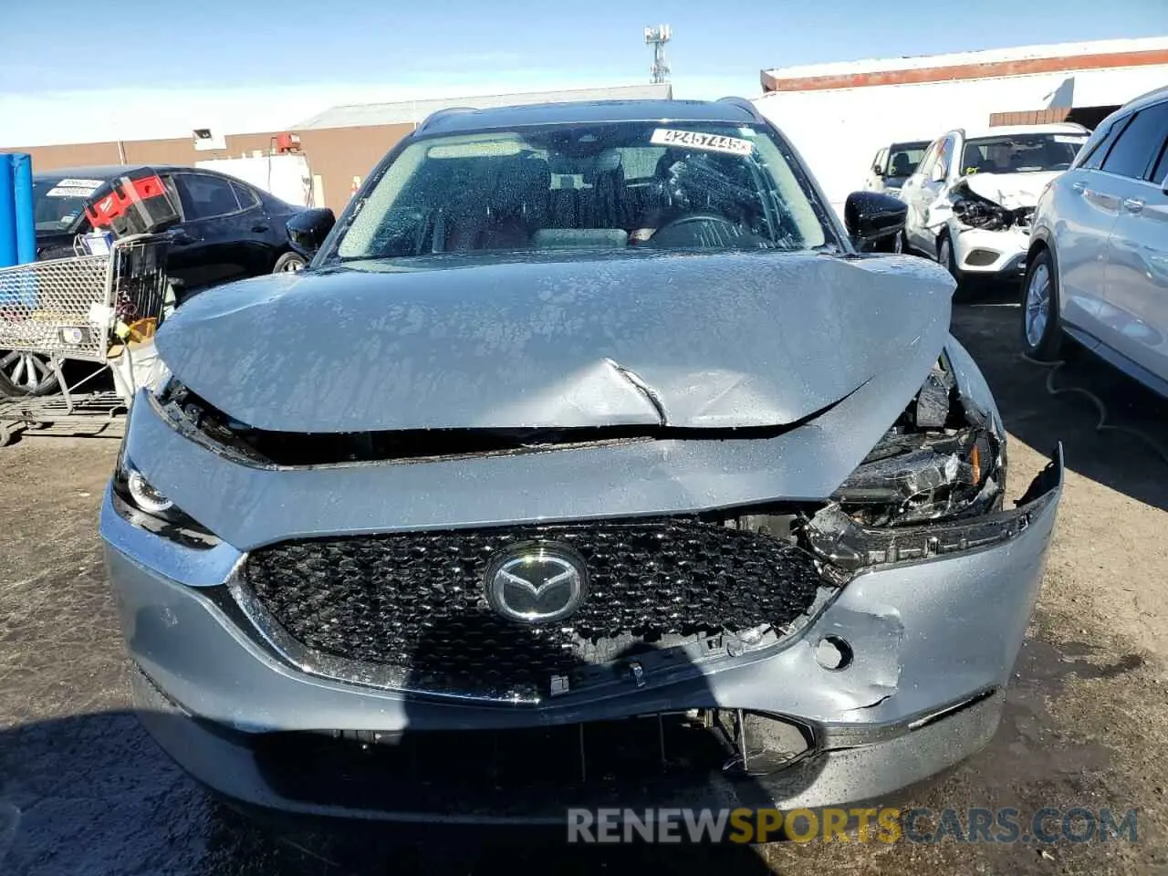 5 fotografías del automóvil dañado 3MVDMBCMXPM570626 MAZDA CX30 2023