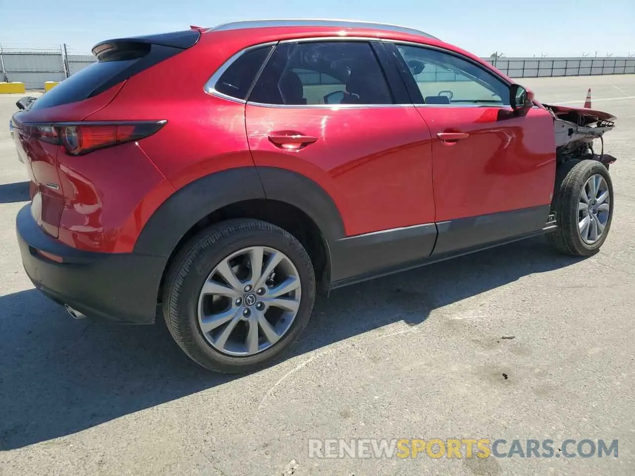 3 fotografías del automóvil dañado 3MVDMBDM8PM569781 MAZDA CX30 2023