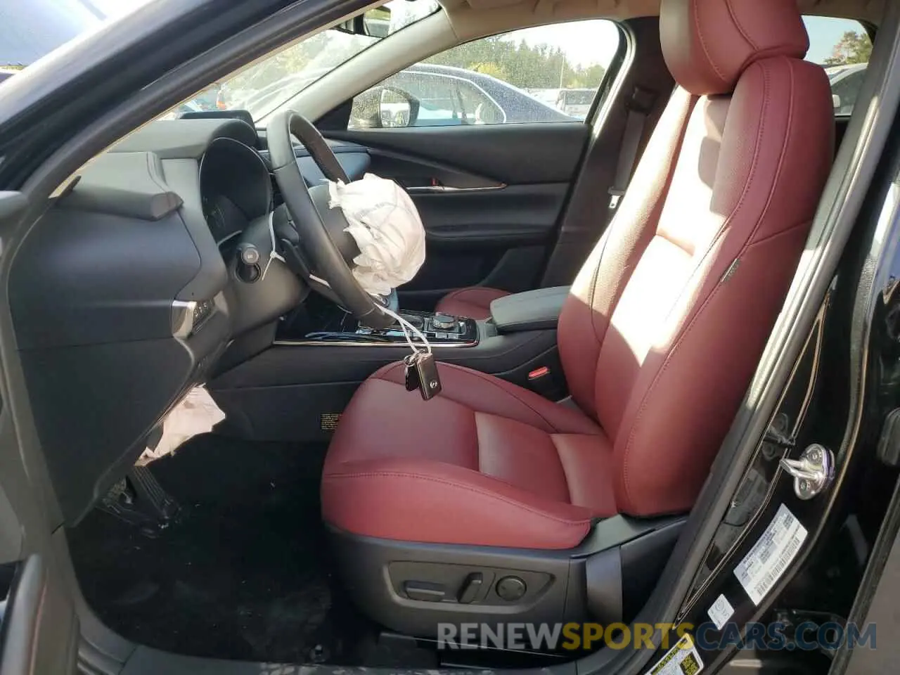 7 fotografías del automóvil dañado 3MVDMBDY1PM585694 MAZDA CX30 2023