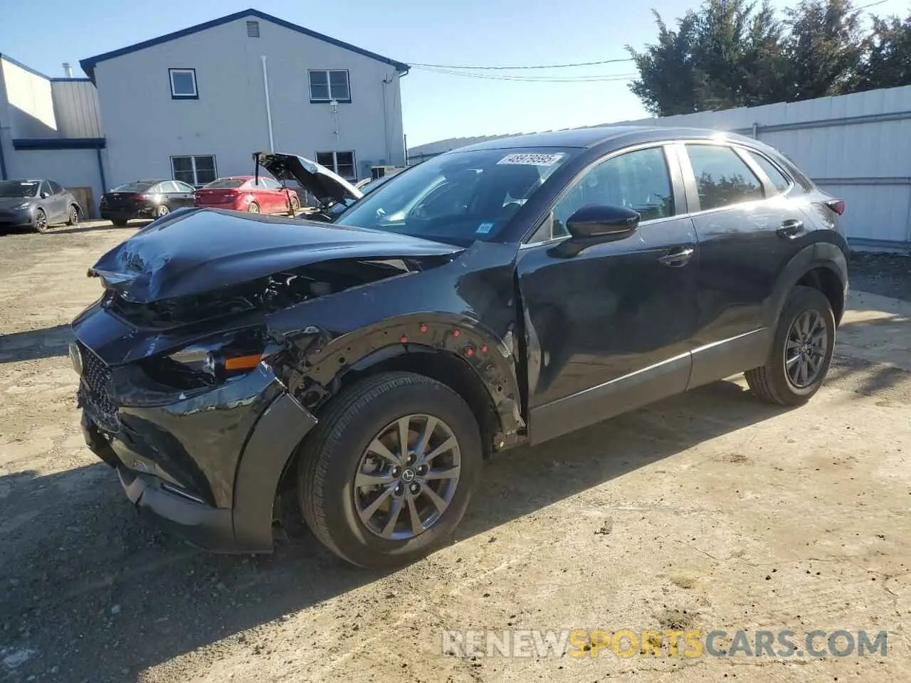 1 fotografías del automóvil dañado 3MVDMBAM0RM635991 MAZDA CX30 2024